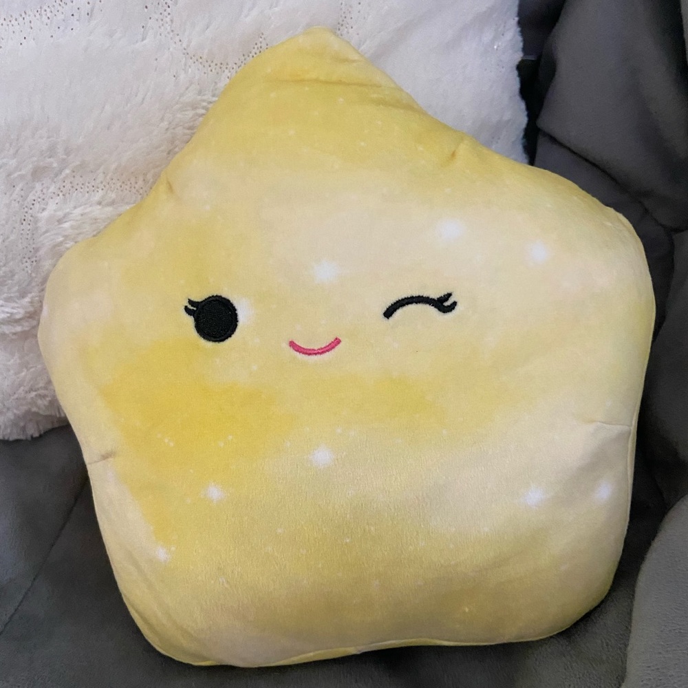 Estrella Star Squishmallow